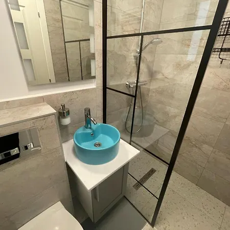 Chic In Апартаменты *