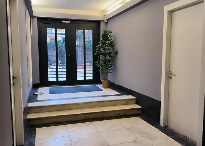 Chic In Appartamento Bucarest