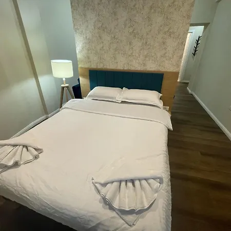 Chic In Apartament